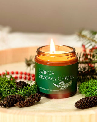 Ароматна веган свещ от рапичен восък Winter moment с аромат на бор и кедър 120 ml MgLife - 3