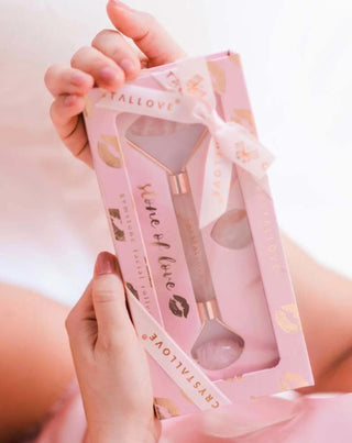 Масажор за лице от розов кварц камък на любовта Selflove set Crystallove - 2